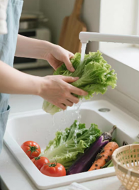 農藥殘留最高的蔬果有哪些？如何清洗才能更乾淨？