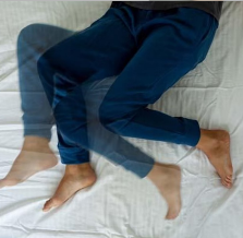 不寧腿症候群（RLS）該怎麼改善？專家完整解析