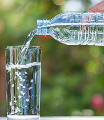 減肥一定要靠斷食或節食嗎？其實「水」才是隱藏版的減脂幫手！