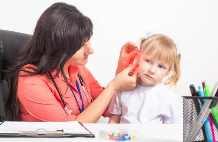 兒科警訊！中耳炎反覆高燒，聽力殺手